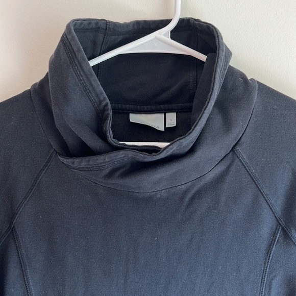 ATHLETA SWEATSHIRT TECHIE SWEAT TRACK YOGA MEDIUM (black) - Picture 4 of 6